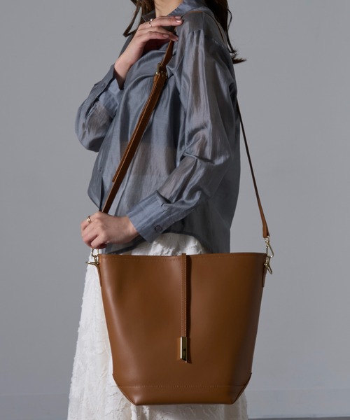 INNUE ショルダーバッグ バッグ 「INNUE」2way ワンハンドル