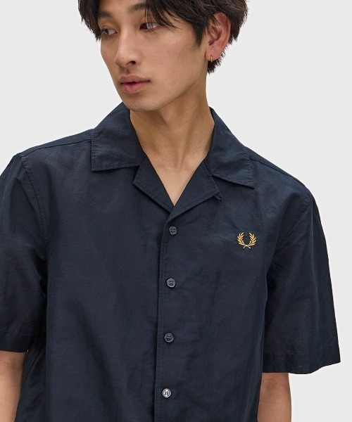 FRED PERRY（フレッドペリー） シャツ 半袖 Linen Blend Revere Collar