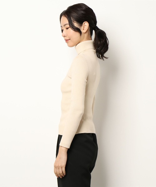 「DURAS」 タートルネックニット FREE ベージュ レディース_画像2