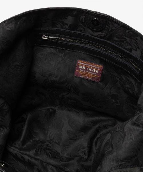 MR. OLIVE ブラックレザーショルダーバッグ MR.OLIVE（ミスターオリーブ） ショルダーバッグ IMPERMA-LEATHER -ONE