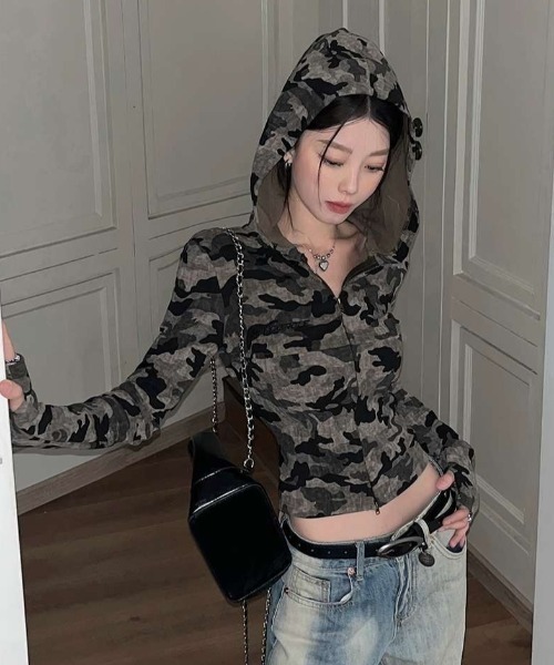 lilful パーカー 「25年秋冬新作」迷彩柄 ショート丈ダブルジップ