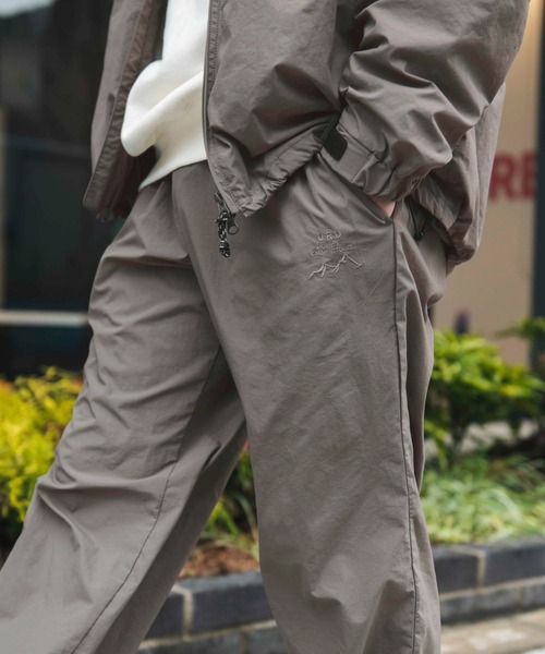 URBAN RESEARCH DOORS（アーバンリサーチドアーズ） イージーパンツ