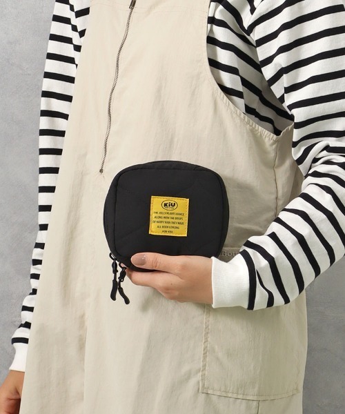 KiU（キウ） ポーチ KiUパデッドスクエアポーチ レディース メンズ