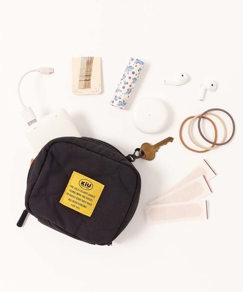 KiU（キウ） ポーチ KiUパデッドスクエアポーチ レディース メンズ
