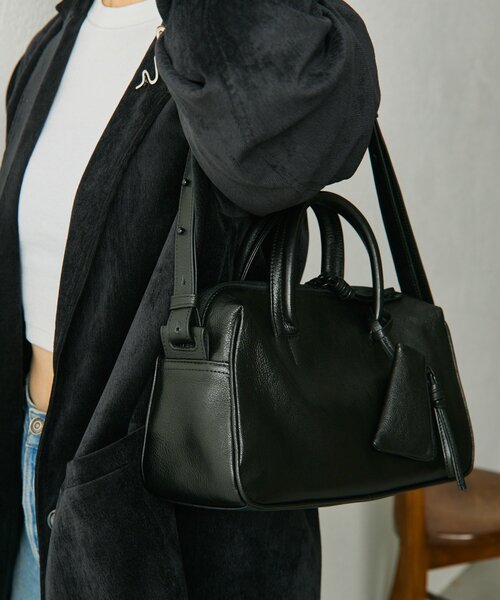 イアパピヨネ 2WAYシンプルボストンバッグ ear PAPILLONNER｜《インフルエンサーuchida企画/本革》2WAYシンプル