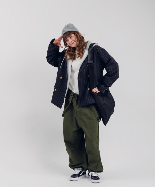 クロ　DOUDOU ブラウン テーラードジャケット 未使用 セール】クロップドテーラードジャケット（テーラードジャケット