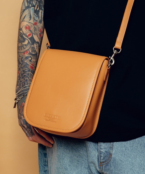 Subciety（サブサエティ） ショルダーバッグ Leather mini hunting bag