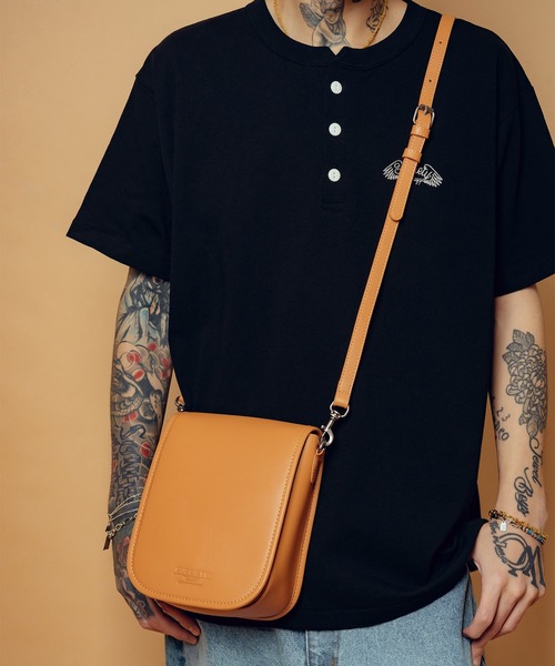Subciety（サブサエティ） ショルダーバッグ Leather mini hunting bag