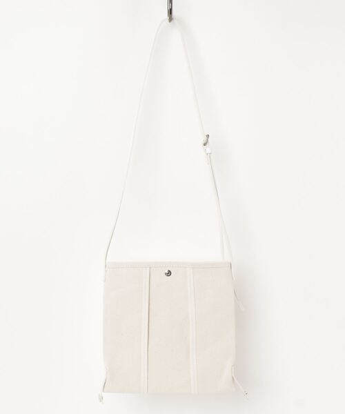 beautiful people ビューティフルピープル ショルダーバッグ  白 【古着】【中古】【送料無料】 beautiful people（ビューティフルピープル） ショルダーバッグ FREE