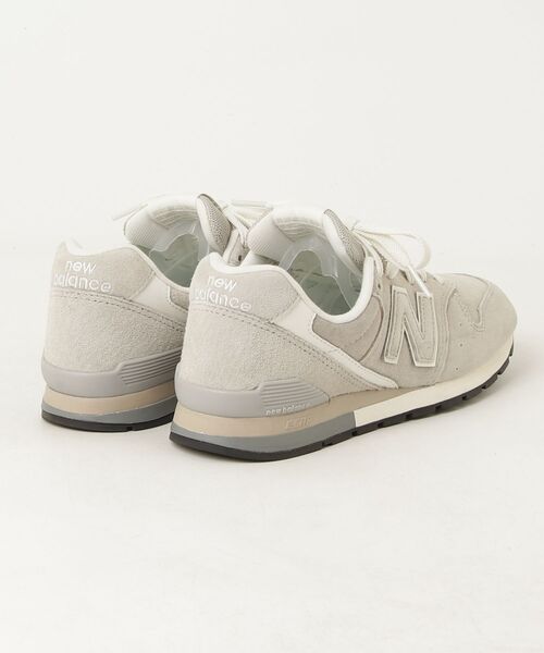New Balance（ニューバランス） ローカットスニーカー 23.5cm ベージュ 