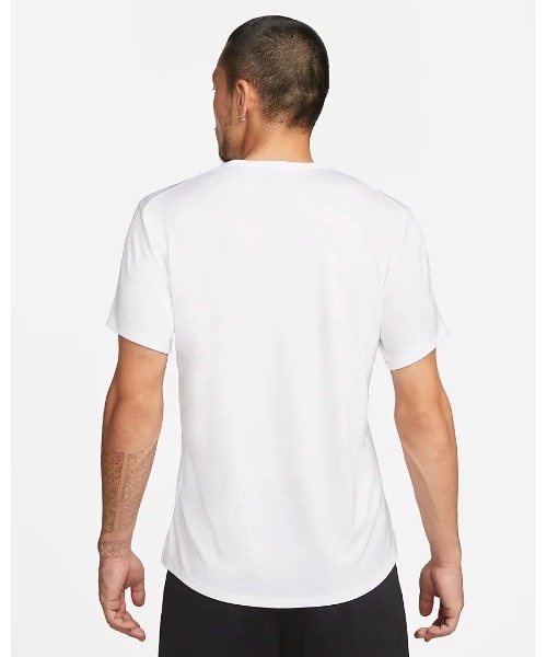 ★オシャレで快適!NIKE マイラー D.Y.E.ユニフォームTシャツ 楽天市場】【ネコポス送料無料】ナイキ NIKE ランニングシャツ