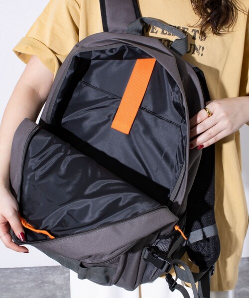 UNIVERSAL OVERALL（ユニバーサルオーバーオール） デイバック