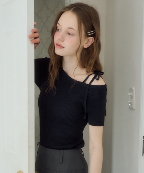 Birthday room tシャツ ワンショルダーリボントップス/one