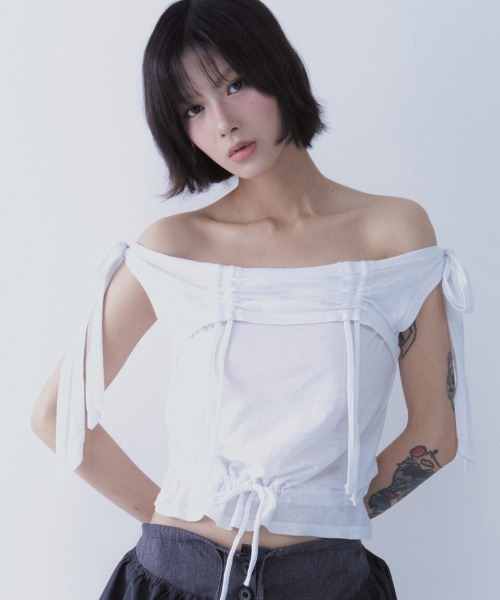 tシャツ A'GEM/9 × .kom 「SETSETSET/セットセットセット」 RABBIT SHIRRING T-SHIRT/ラビット シャーリ