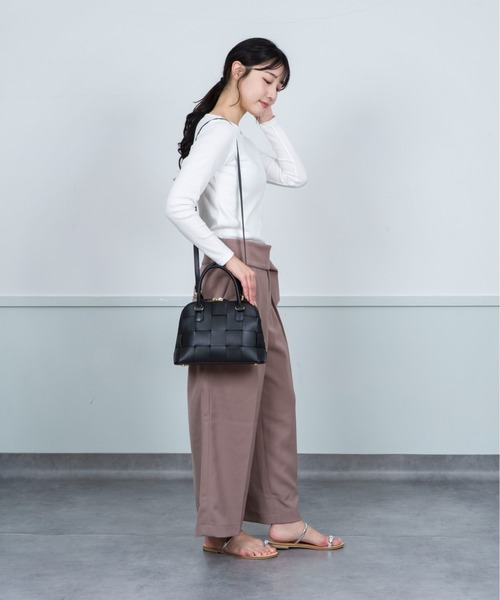ショルダーバッグ バッグ 「Pua Moena」シープスキン メッシュ