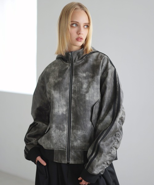type cardigan”羊革“ 黒“ 短丈“bomber jacket ROCHEM（ローシェン） ブルゾン アウター PU合皮サイドライン短丈