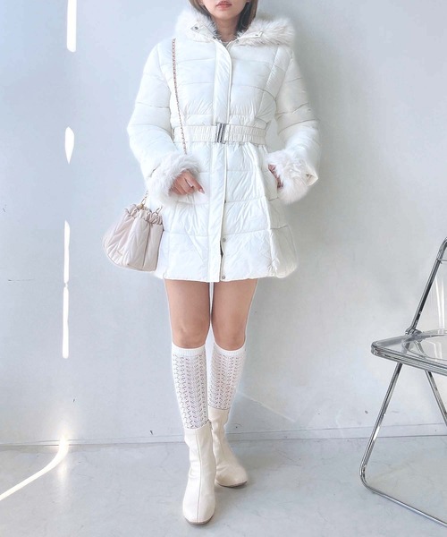 ユナイテッドアローズ　 オフホワイト　ダウンコート L　　ファーフード付き　白 ユナイテッドアローズ オフホワイト ダウンコート L ファーフード付き