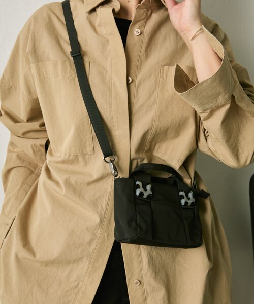 k*a様 ear PAPILLONNERインフルエンサーuchida企画ショルダ ear PAPILLONNER（イア パピヨネ） ショルダーバッグ バッグ 「uchida
