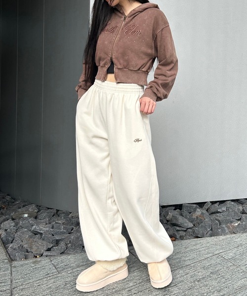 repipi armario（レピピアルマリオ） パーカー スタッズWZIPショート