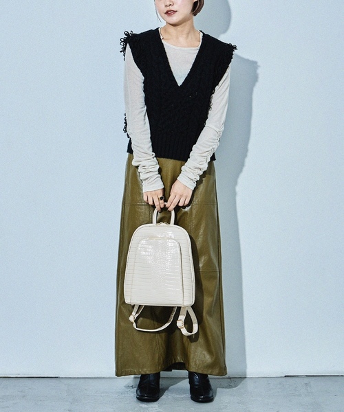 「HUNDRED」 リュック ONE SIZE アイボリー レディース_画像6