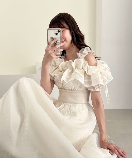 HIAND フリルミルフィーユワンピース ホワイト　美品 MAJESTIC LEGON（マジェスティックレゴン） ワンピース 夏 半袖