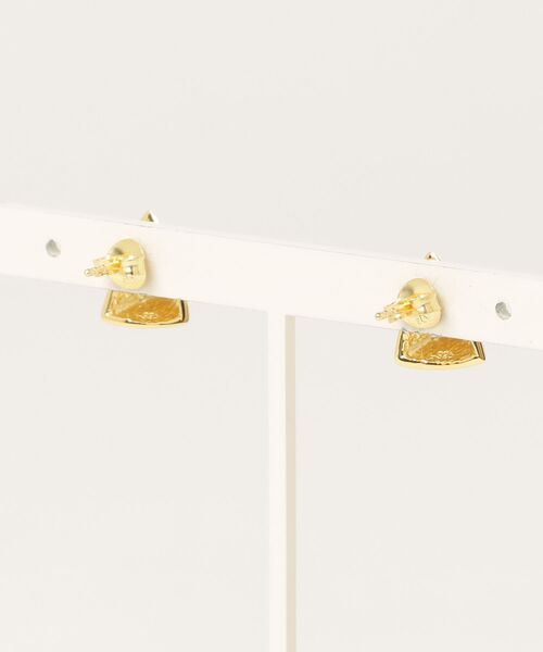 ピアス GOLD三角ピアスSV925(OG) レディースの画像