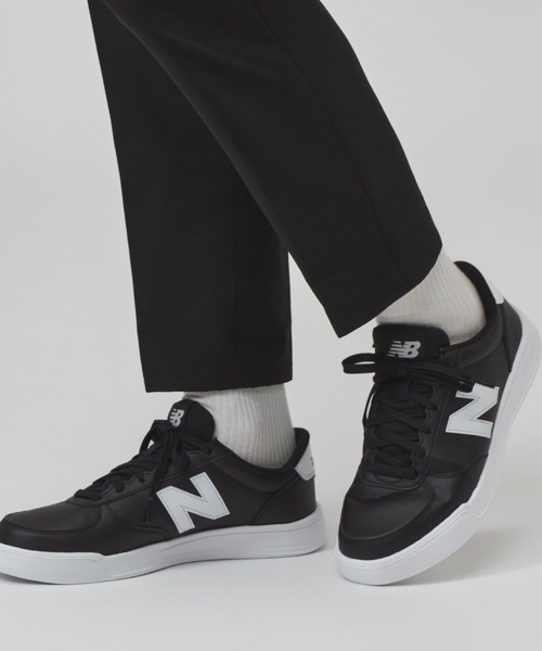 新品未使用 ニューバランス THE CITY スリムテーパードパンツ Sサイズ New Balance（ニューバランス） スラックス 「別注」ニューバランス