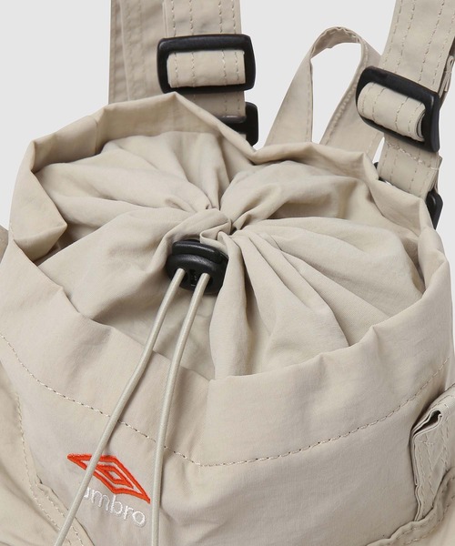 umbro（アンブロ） デイバック リュック 「日本未入荷」 3WAY軽量 5L
