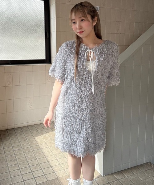 WERTHY FLUFFY DRESS ワンピース hugi ワンピース FLUFFY FEATHER DRESS/ふわふわフェザーワンピース