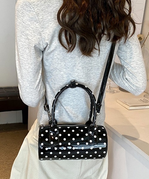 黒 レザー ショルダーバッグ ドット柄 ショルダーバッグ バッグ ドット柄ハンドバッグ レディース