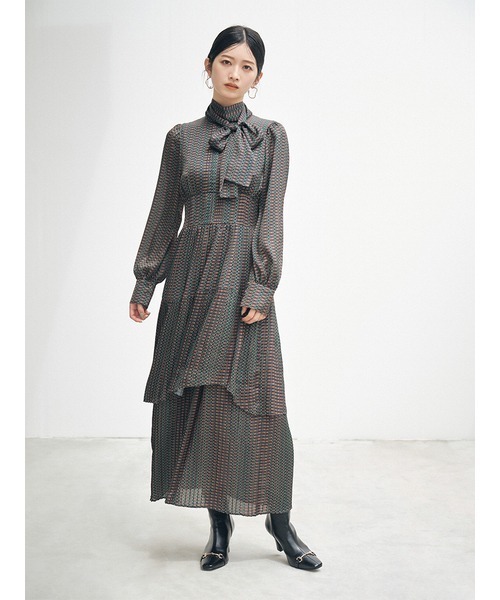 LILY BROWN（リリーブラウン） 長袖ワンピース 0 ベージュ レディース