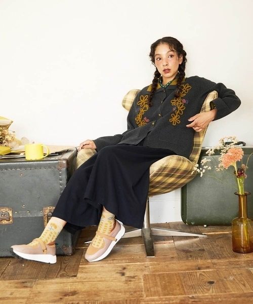 Jocomomola（ホコモモラ） カーディガン Palque Wフェイス フラワー