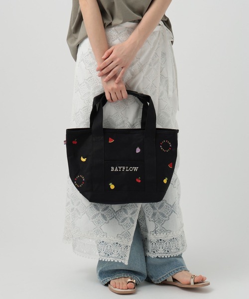 BAYFLOW（ベイフロー） トートバッグ 「A4サイズ収納可」フルーツ刺繍