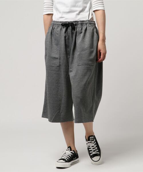 美品　me ISSEY MIYAKE　ワイドパンツ　ガウチョパンツ　ハーフパンツ ISSEY MIYAKE イッセイミヤケISSEY プリーツハーフパンツ 黒M