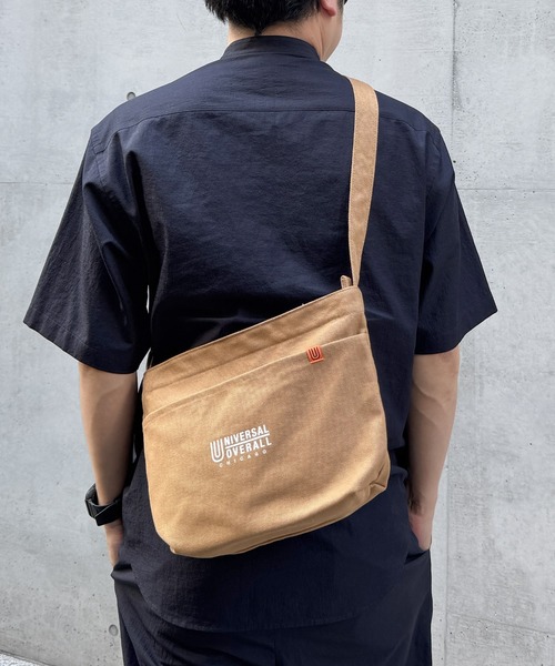 [美品] UNIVERSAL OVERALL ショルダーバック UNIVERSAL OVERALL ショルダーバッグ ユニバーサル