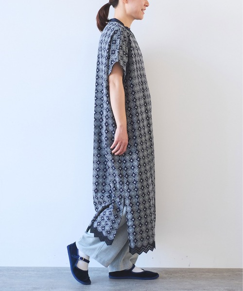 ワンピース　yuni yuni ワンピース 単色スカラップ刺繍バックオープンシャツ