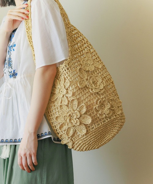 あおさん専用☆美品☆オリジナル透かしフラワーショルダーバッグ セール】オリジナル透かしフラワーショルダーバッグ（ショルダー