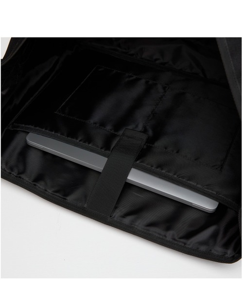 PACKING（パッキング） ショルダーバッグ BLACK REFLECTIVE MESSENGER