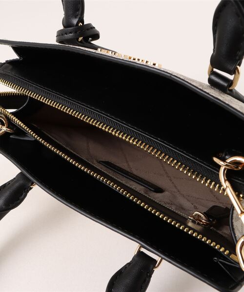 MICHAEL KORS（マイケルコース） ハンドバッグ SHEILA センタージップ