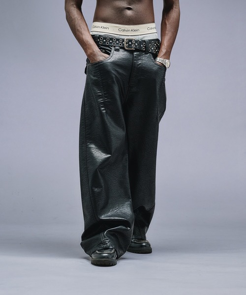 ANDER HUNK パンツ Faux Leather Curve Pants / フェイクレザーカーブ