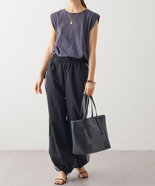 「IACUCCI」 ハンドバッグ FREE グレー レディース_画像6