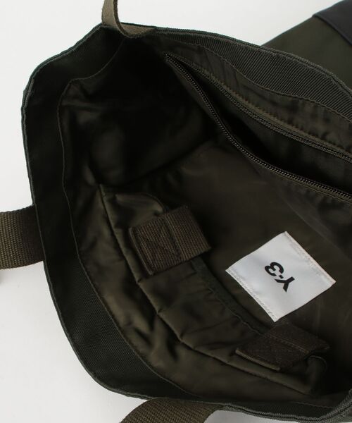 「Y-3」 トートバッグ ONE SIZE ダークグリーン メンズの画像