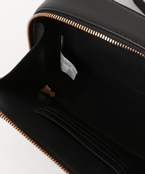 CHARLES ＆ KEITH（チャールズ&キース） 「CHARLES & KEITH