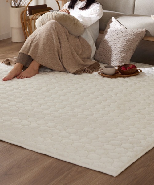 イジョンソク ラグ ラグ ラグマット 洗えるなめらかキルトラグ｜約185×185cm : ZOZOTOWN