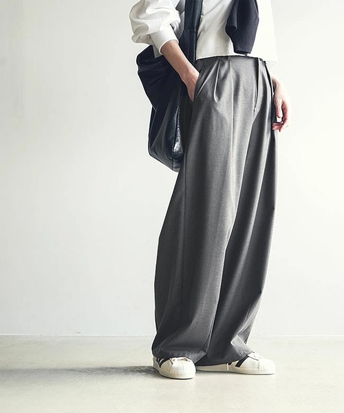 ワイドパンツ スラックス パンツ タックパンツ レディースの画像