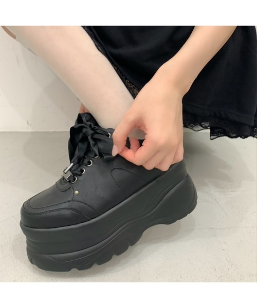 cs T&P（シーエスティーアンドピー） スニーカー 「新色追加」サテン
