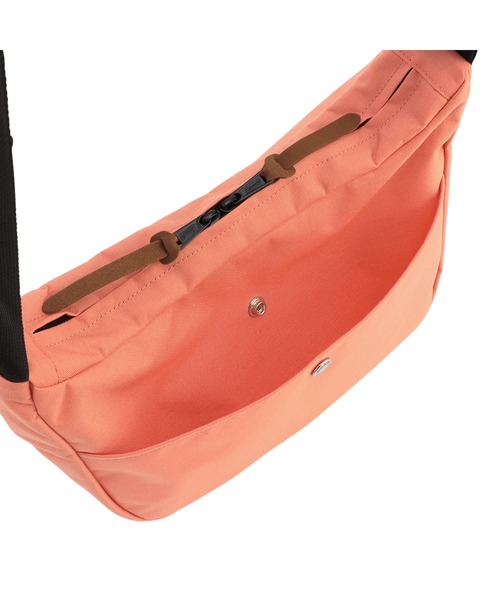 old coleman コールマン　オレンジ　メッセンジャーバッグ　古着　y2k old coleman コールマン オレンジ メッセンジャーバッグ 古着 y2k