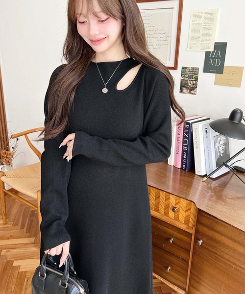 moment+ tシャツ アシメカットアウトスウェットライクウォッシャブル