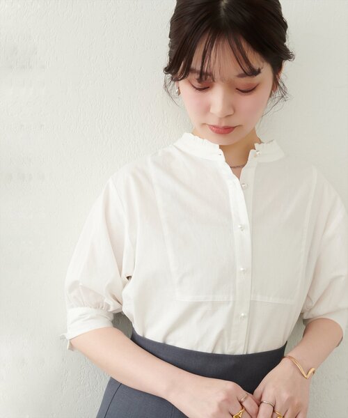 natural couture ブラウス シャツ パール釦ヨーク切替5分袖