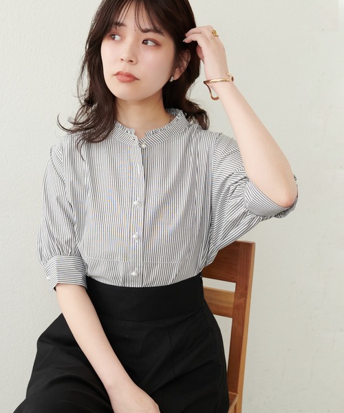 natural couture ブラウス シャツ パール釦ヨーク切替5分袖シャツ
